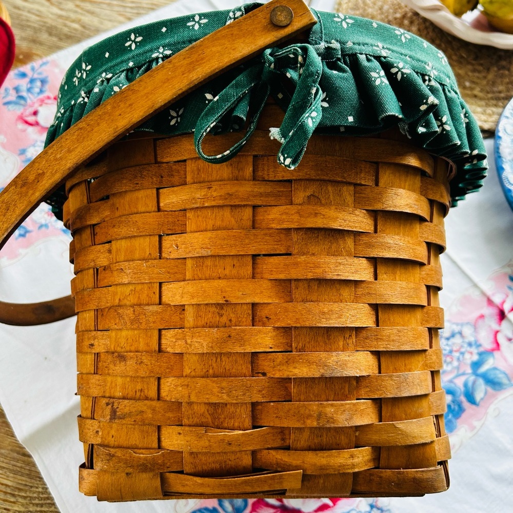 Longaberger 1997 Measuring Basket,& Liner
